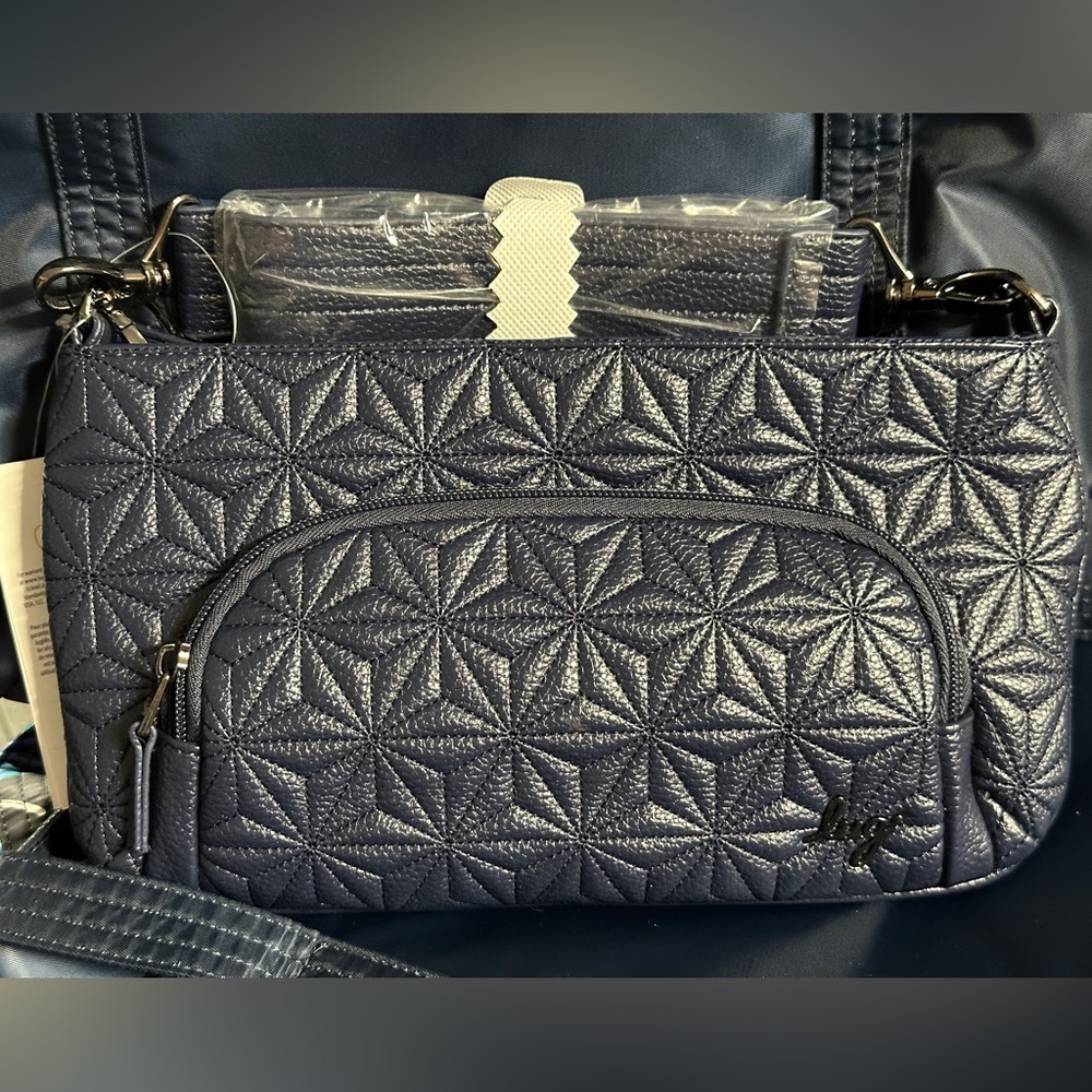 Lug Flyer Classic VL Convertible Crossbody Bag (Navy Blue) NWT